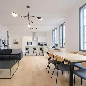 https://magnifique-appartement-3-chambres-vue-thtre-de-la-monnaie.brusselshotelsbook.com